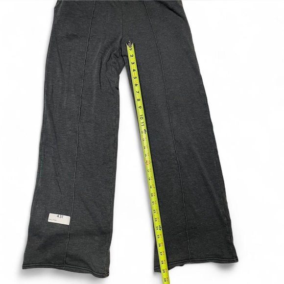 American Eagle Gray Wide Leg Sweatpants - Picture 3 of 6